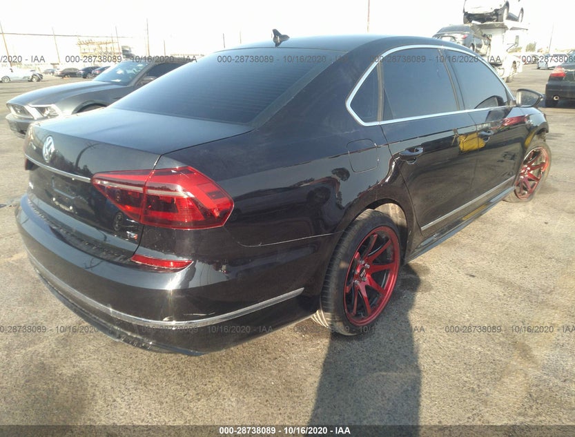 1VWDT7A35HC074208