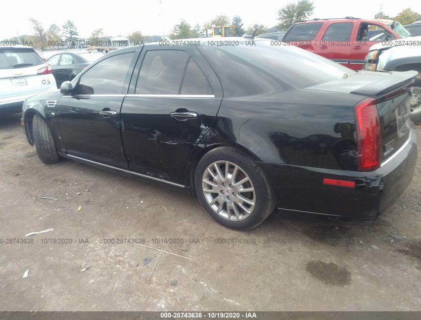 1G6DW67V880101659