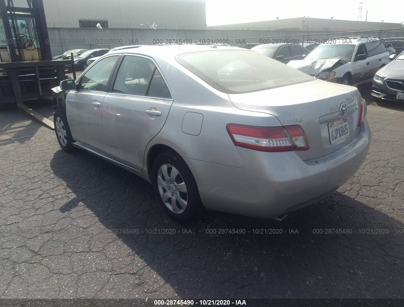 4T1BK3EK4AU099619