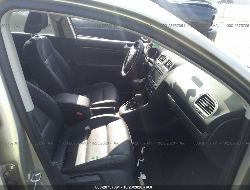 3VWPL7AJ0EM605689