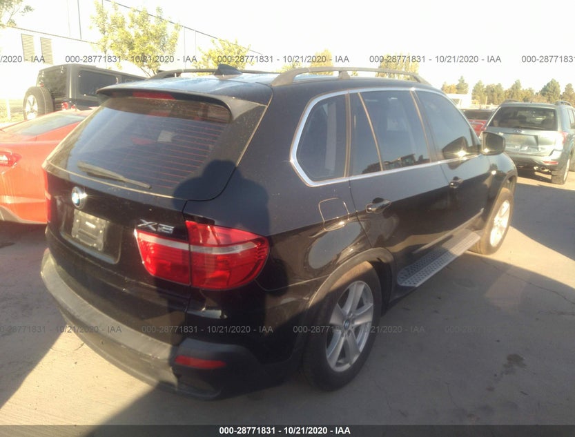 5UXFE83557LZ43123