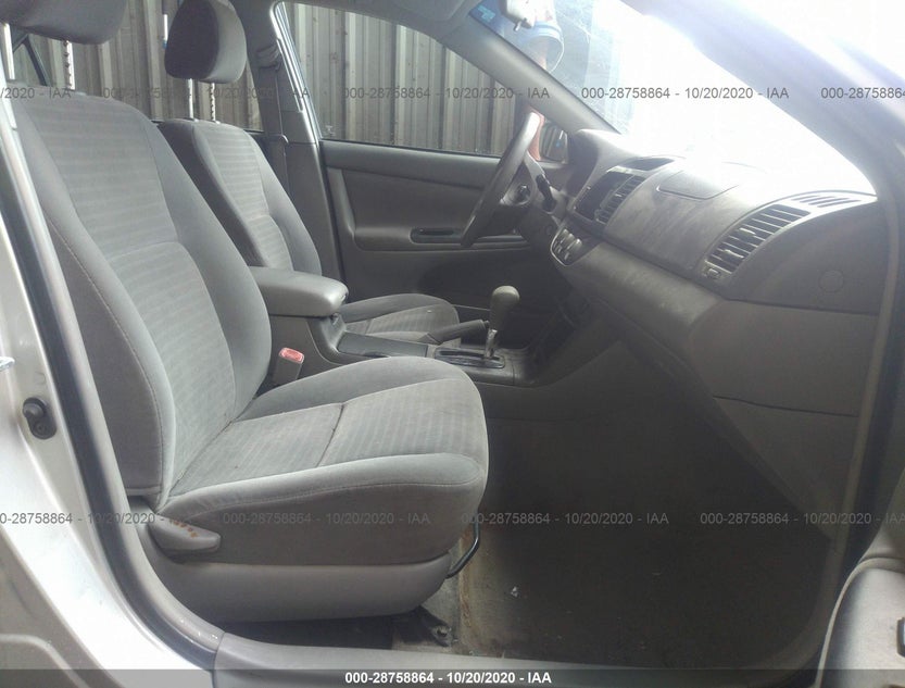 4T1BE32K15U509925