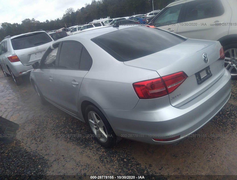 3VWLA7AJ2FM293932