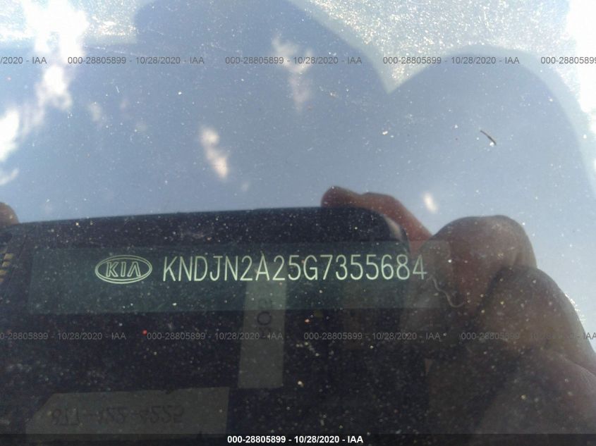 KNDJN2A25G7355684 2016 Kia Soul