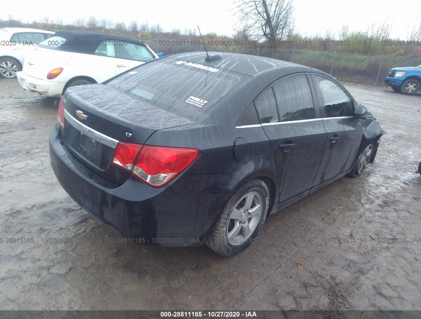 1G1PE5SB9G7195649