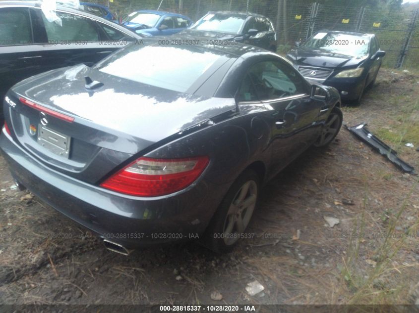 VIN WDDPK4HA3FF099406 2015 Mercedes-Benz SLK-Class,... no.4