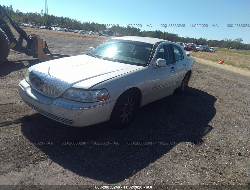 1LNHM82V26Y631031