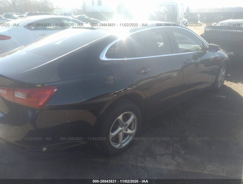 1G1ZB5ST5HF292090