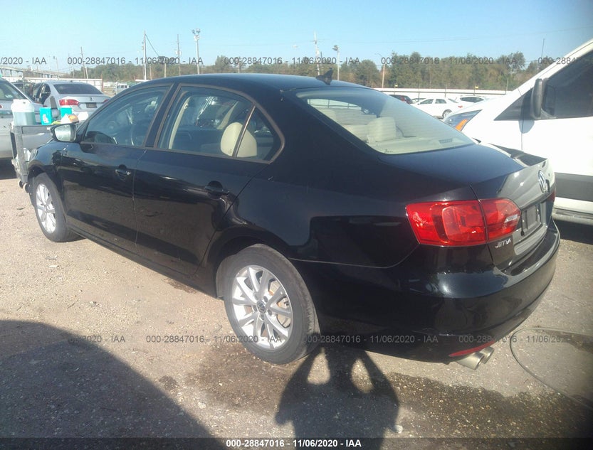 3VWDX7AJ9BM350995