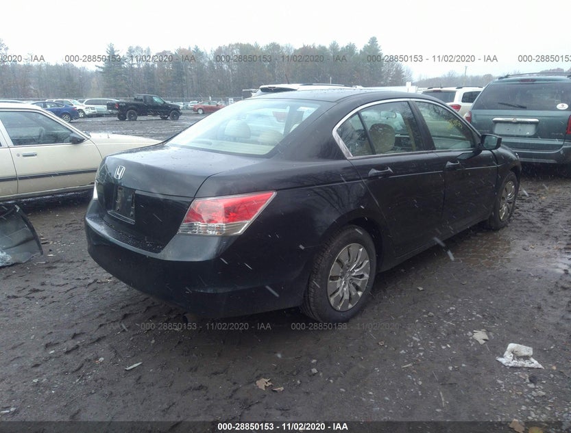 1HGCP2F30AA121601