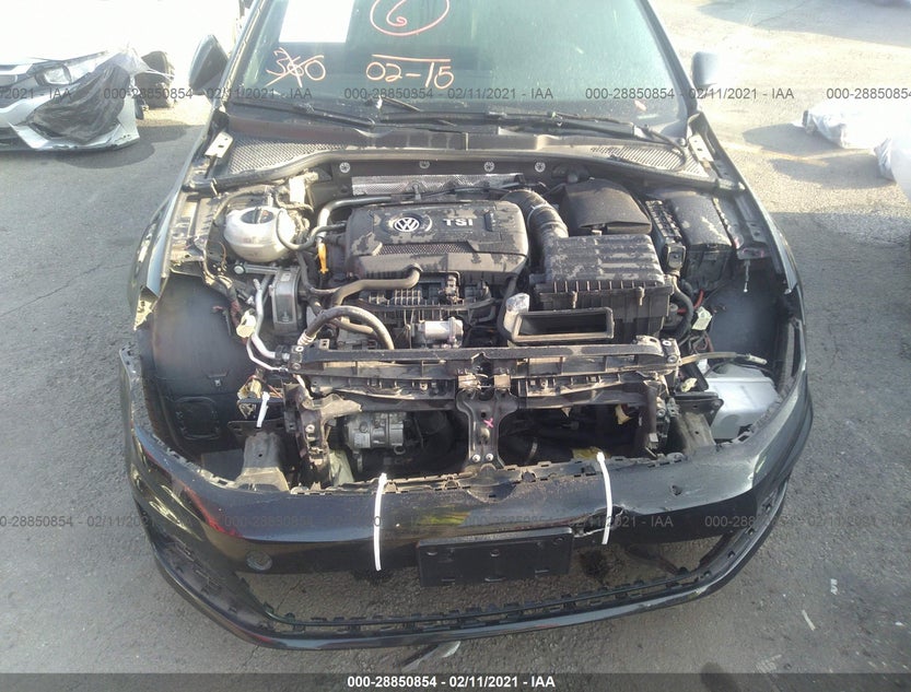 3VW4T7AU5GM058225