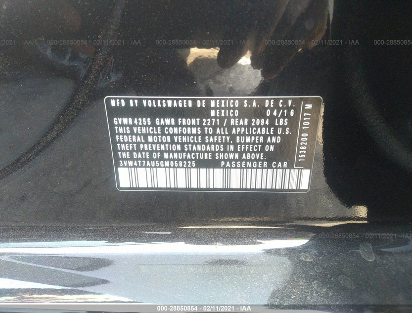 3VW4T7AU5GM058225