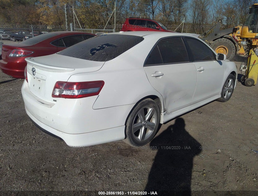 4T1BF3EK7AU568240