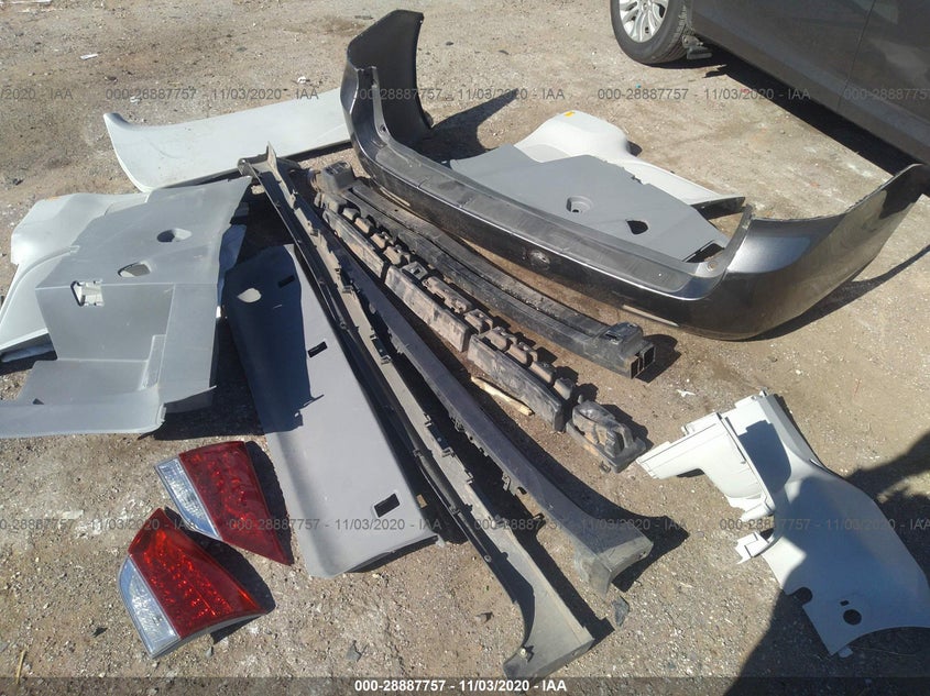 2013 Toyota Sienna Xle V6 8 Passenger VIN: 5TDYK3DC3DS364595 Lot: 28887757