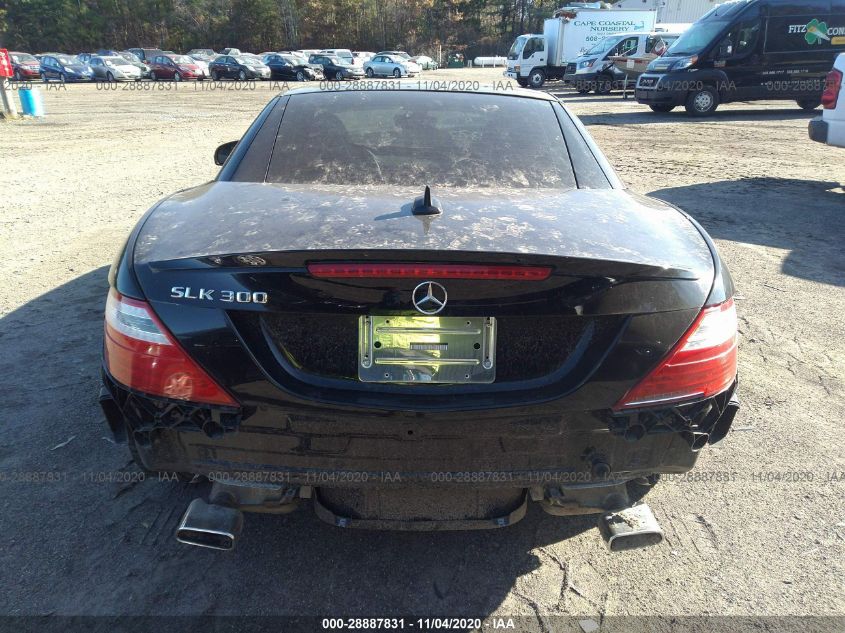 VIN WDDPK3JA7GF118366 2016 Mercedes-Benz SLK-Class,... no.8