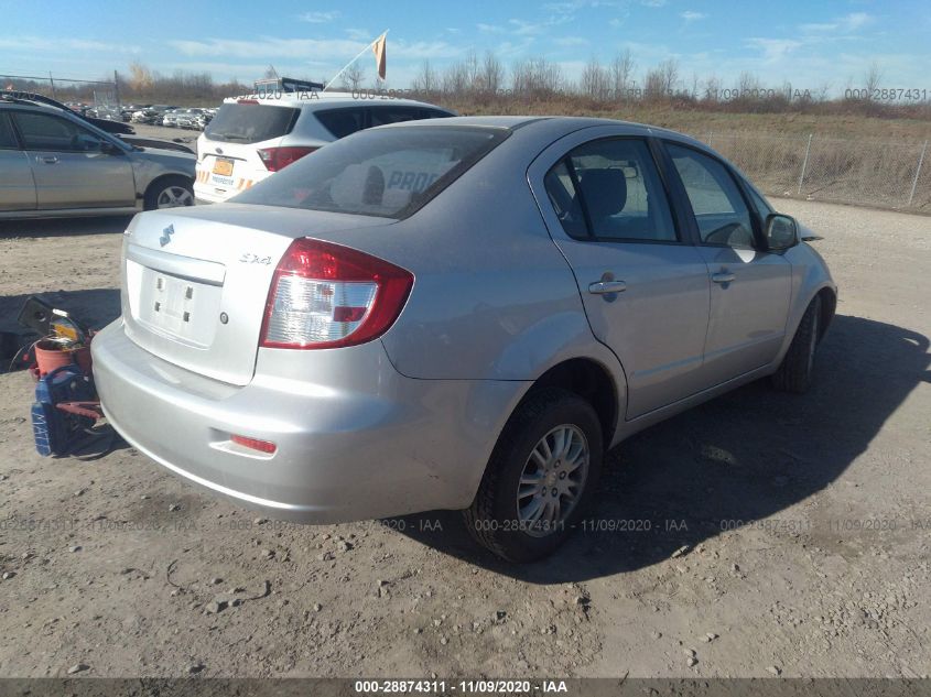 VIN JS2YC5A32D6100108 2013 Suzuki SX4, LE no.4