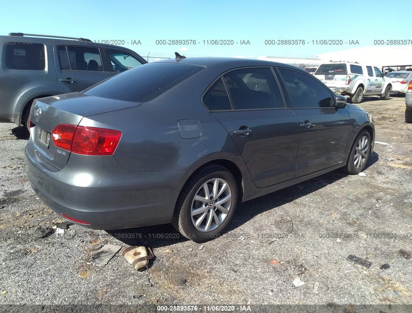 3VWDX7AJ2CM346420