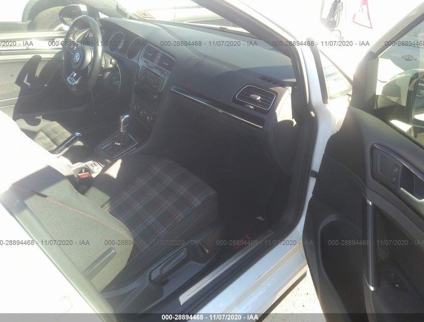 3VW4T7AU7FM032000