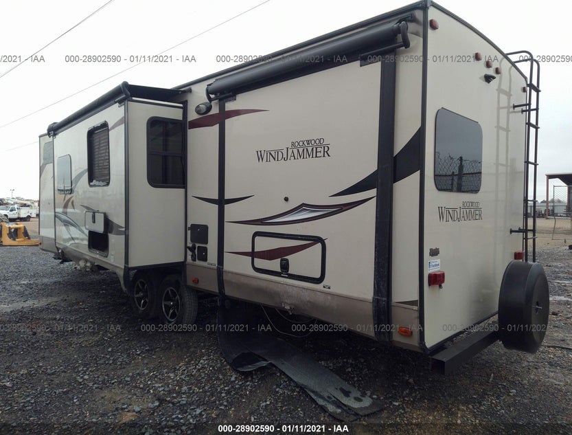 4X4TRLF28H1876280