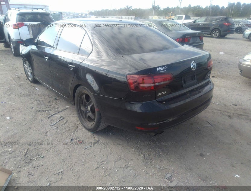 3VW2B7AJXJM234029