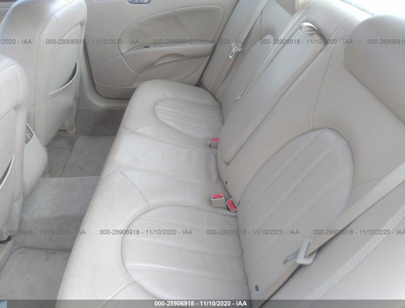 1G4HC5EM1AU116977