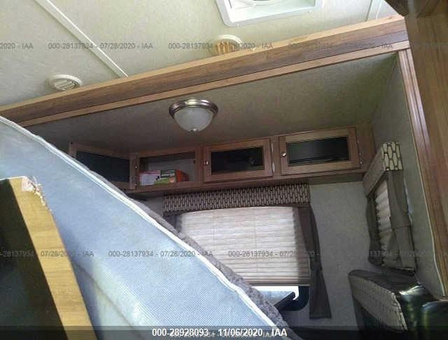 4X4TRLW21HZ148737