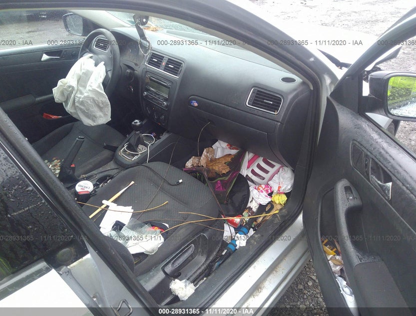 3VW1K7AJ2BM072619