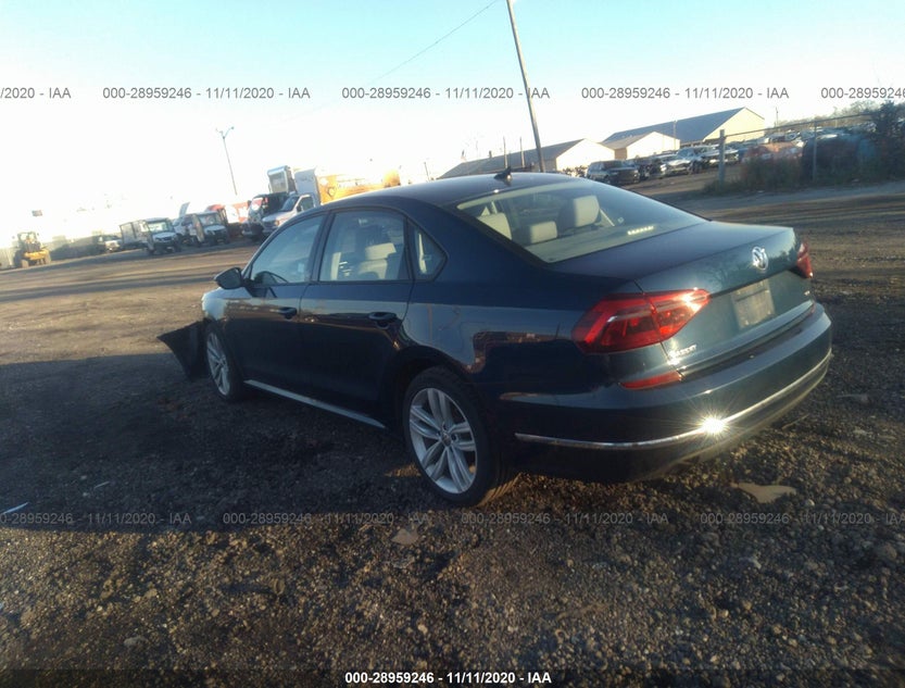 1VWLA7A39KC008267