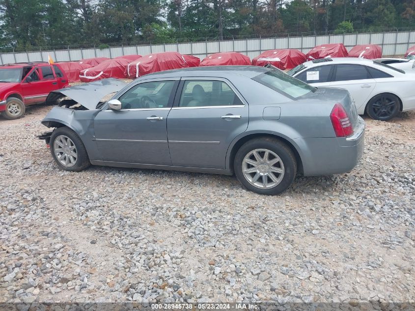 2006 Chrysler 300 C VIN: 2C3KA63H76H286108 Lot: 28945738