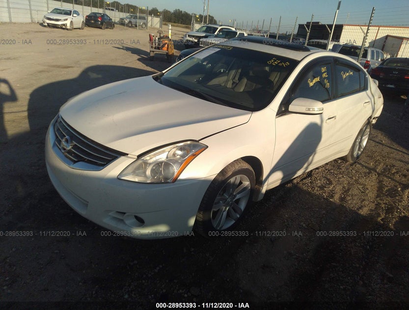 1N4BL2AP9CC105376