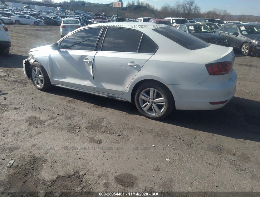 3VW637AJ9EM312594