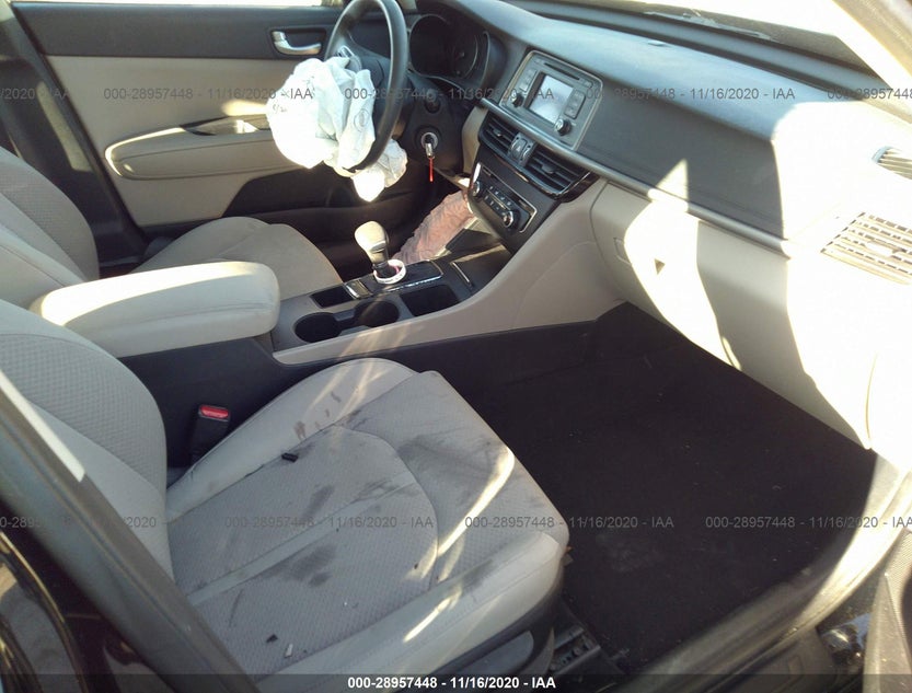 5XXGT4L38GG112010