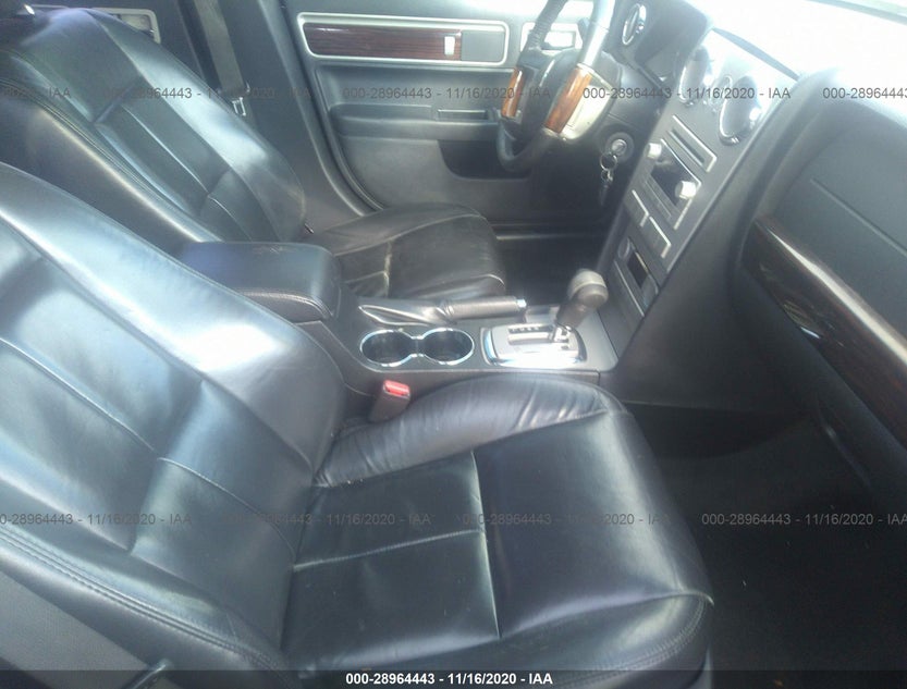 3LNHM26T67R652082