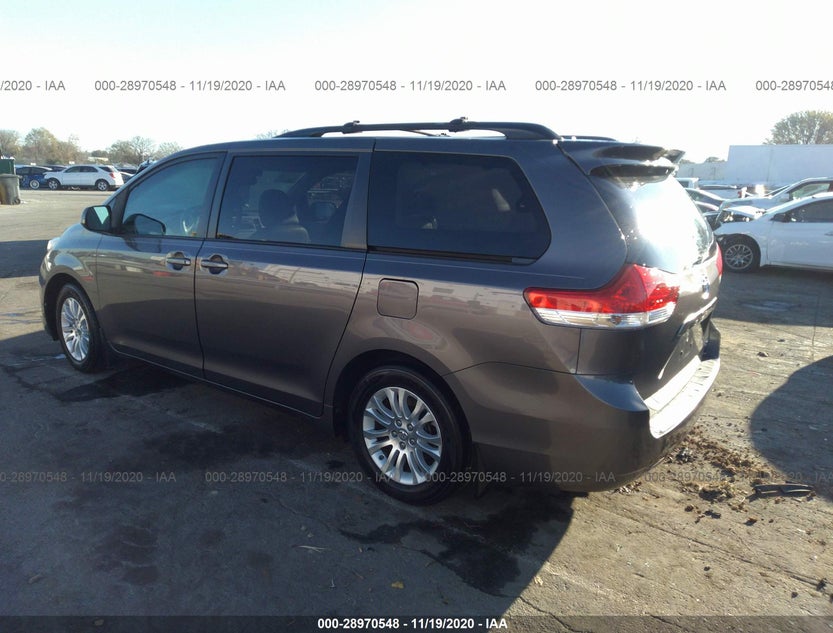 5TDYK3DC5CS206807
