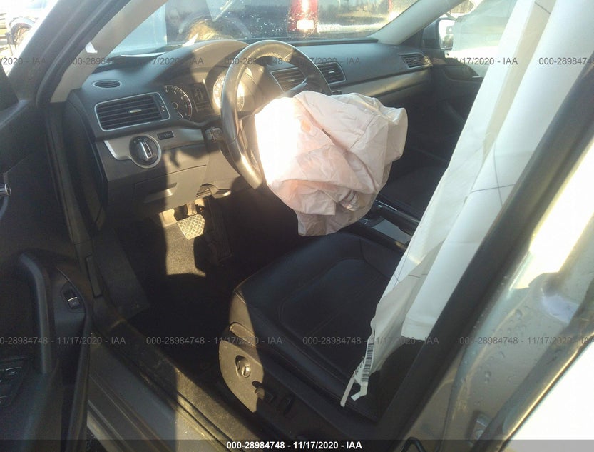 1VWBS7A38EC067890