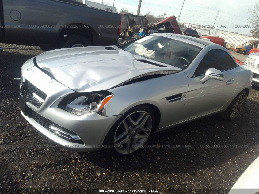 VIN WDDPK4HA5EF086963 2014 Mercedes-Benz SLK-Class,... no.2