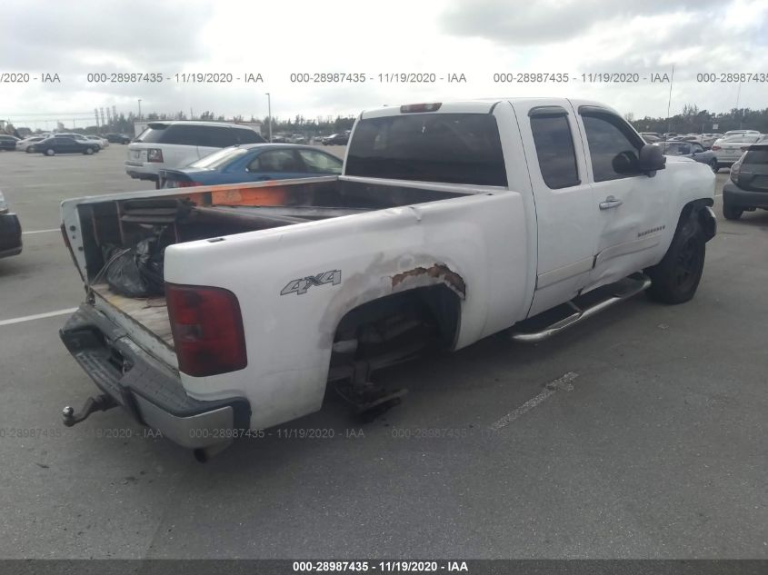 2008 Chevrolet Silverado 1500 Lt1 VIN: 2GCEK19J281177490 Lot: 28987435