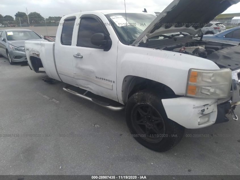 2008 Chevrolet Silverado 1500 Lt1 VIN: 2GCEK19J281177490 Lot: 28987435