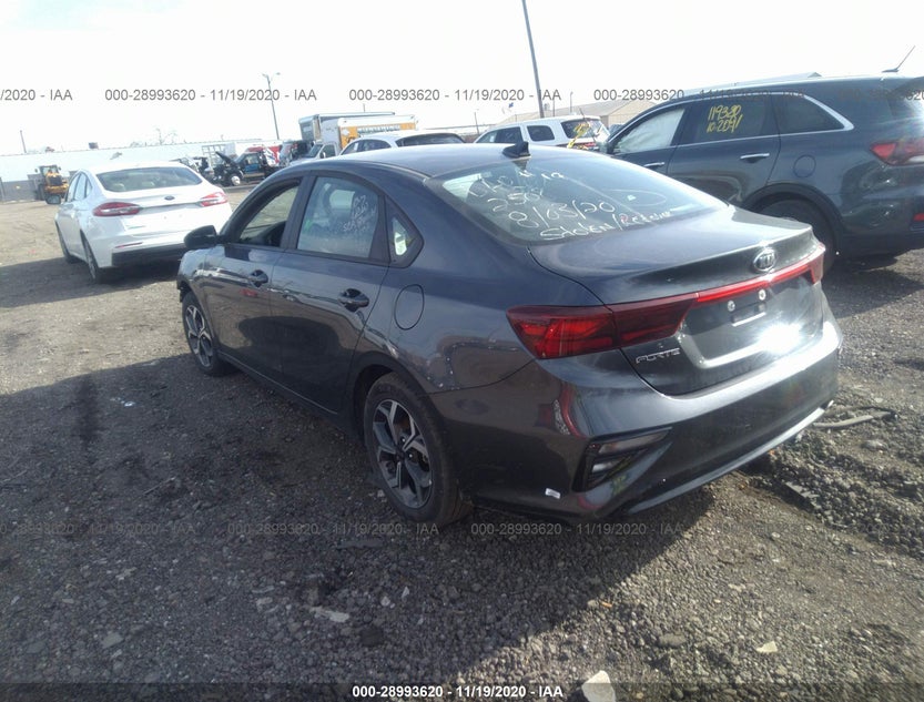 3KPF24AD8LE212508