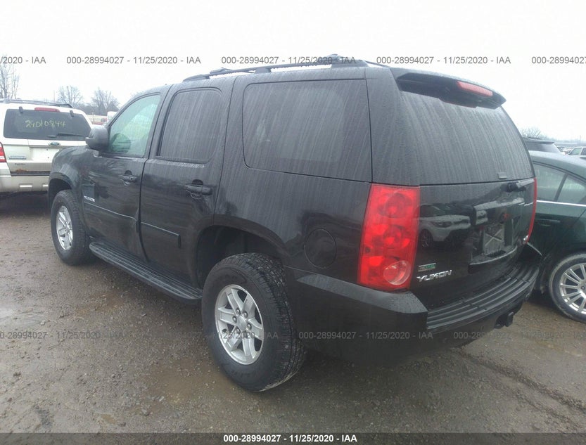 1GKS1AE08BR305107