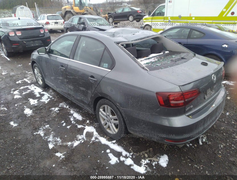 3VW2B7AJ8HM377345