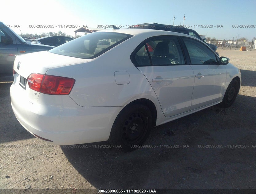 3VWD17AJ1EM241601