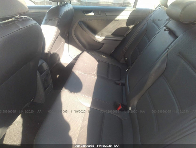 3VWD17AJ1EM241601