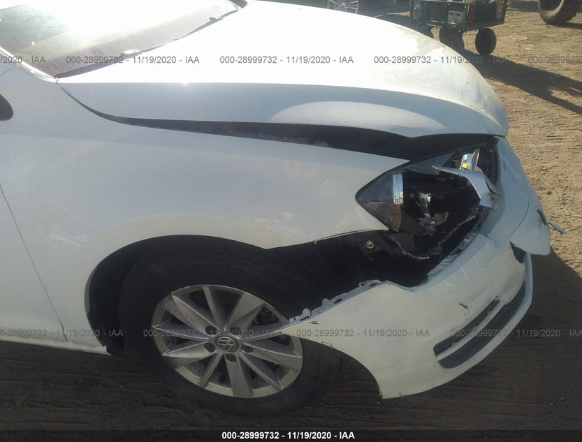 3VW217AU3GM008033