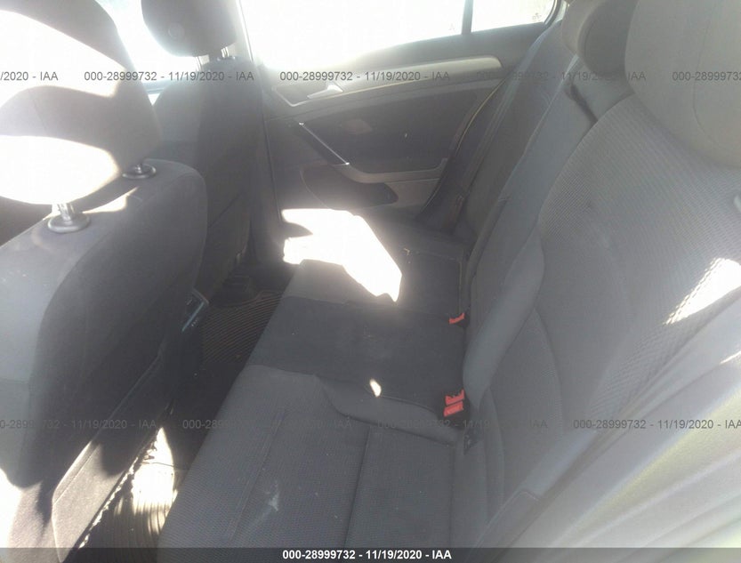 3VW217AU3GM008033