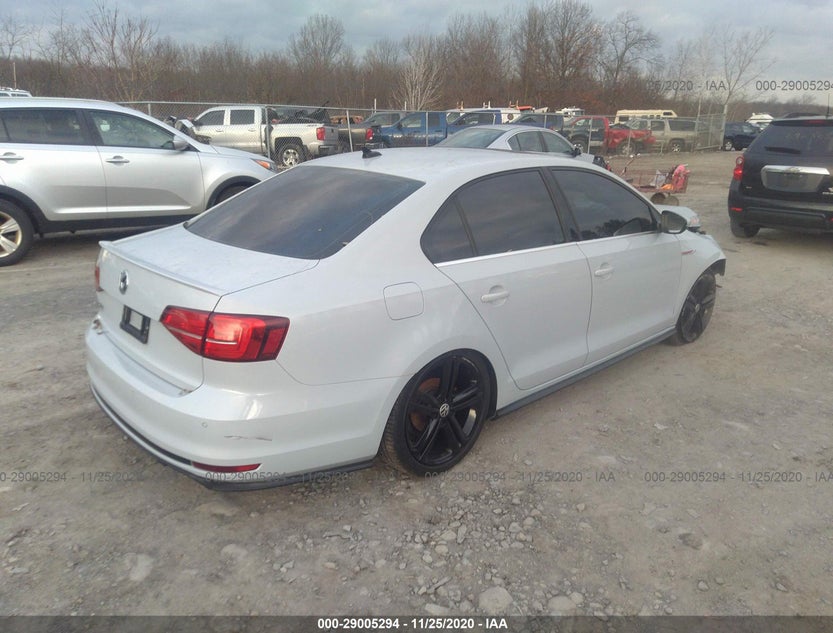 3VW5T7AJXHM324141