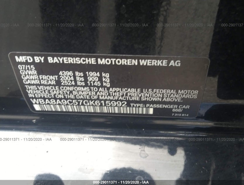 WBA8A9C57GK615992