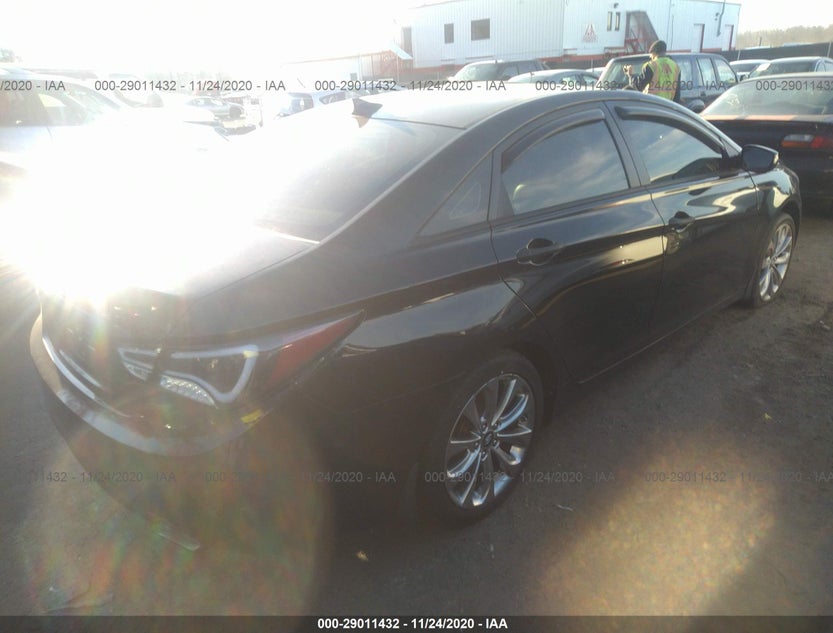 5NPEC4AC8DH505984