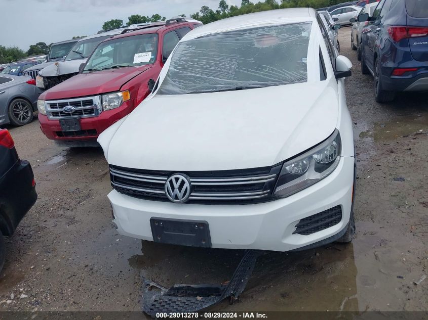 2017 Volkswagen Tiguan 2.0T/2.0T S VIN: WVGAV7AX2HK044684 Lot: 29013278