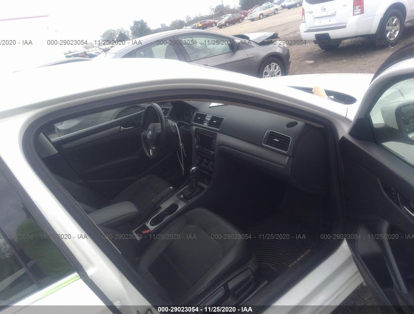 1VWBT7A34EC071934